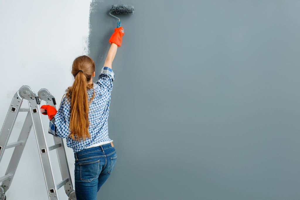 ¿Puedo dormir en una habitación recién pintada?